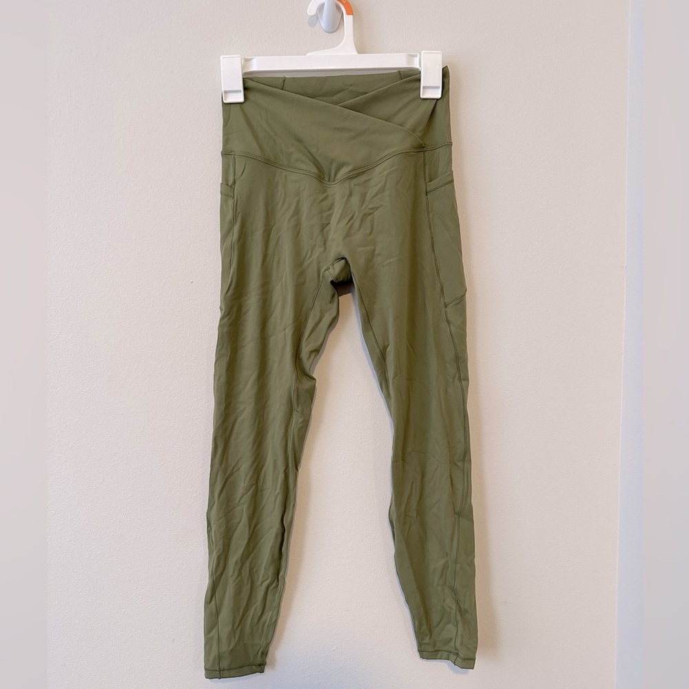 HALARA cross over leggings